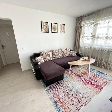 Elite Apartment Targoviste Luaran gambar