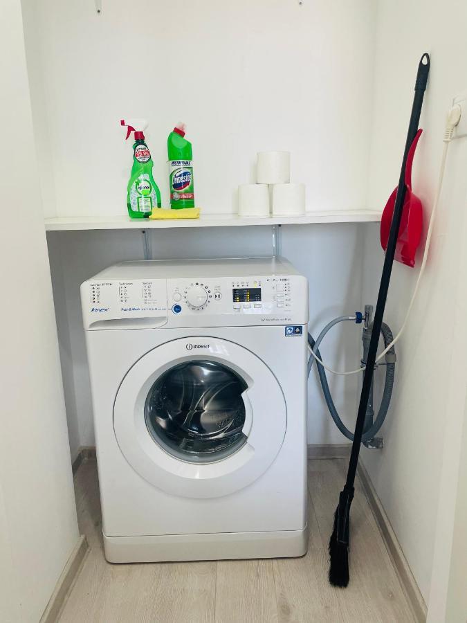 Elite Apartment Targoviste Luaran gambar